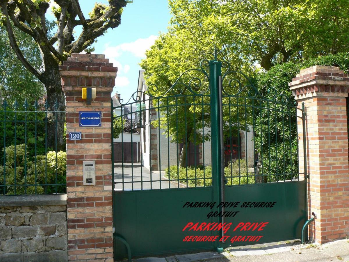 Les Tulipiers, Parking Sécurisé, Lit Queen-Size, bord de Sarthe * Le Mans
